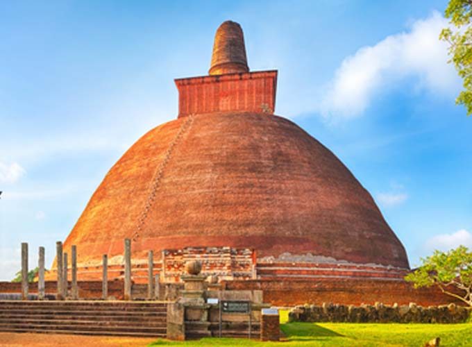 Anuradhapura - VISIT 2 SRI LANKA