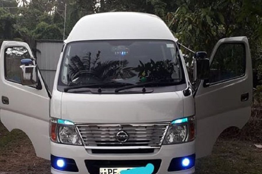 Nissan Caravan E25 Hi Roof