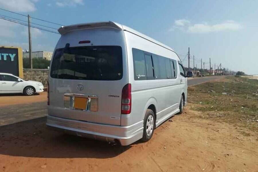 Toyota KDH High Roof